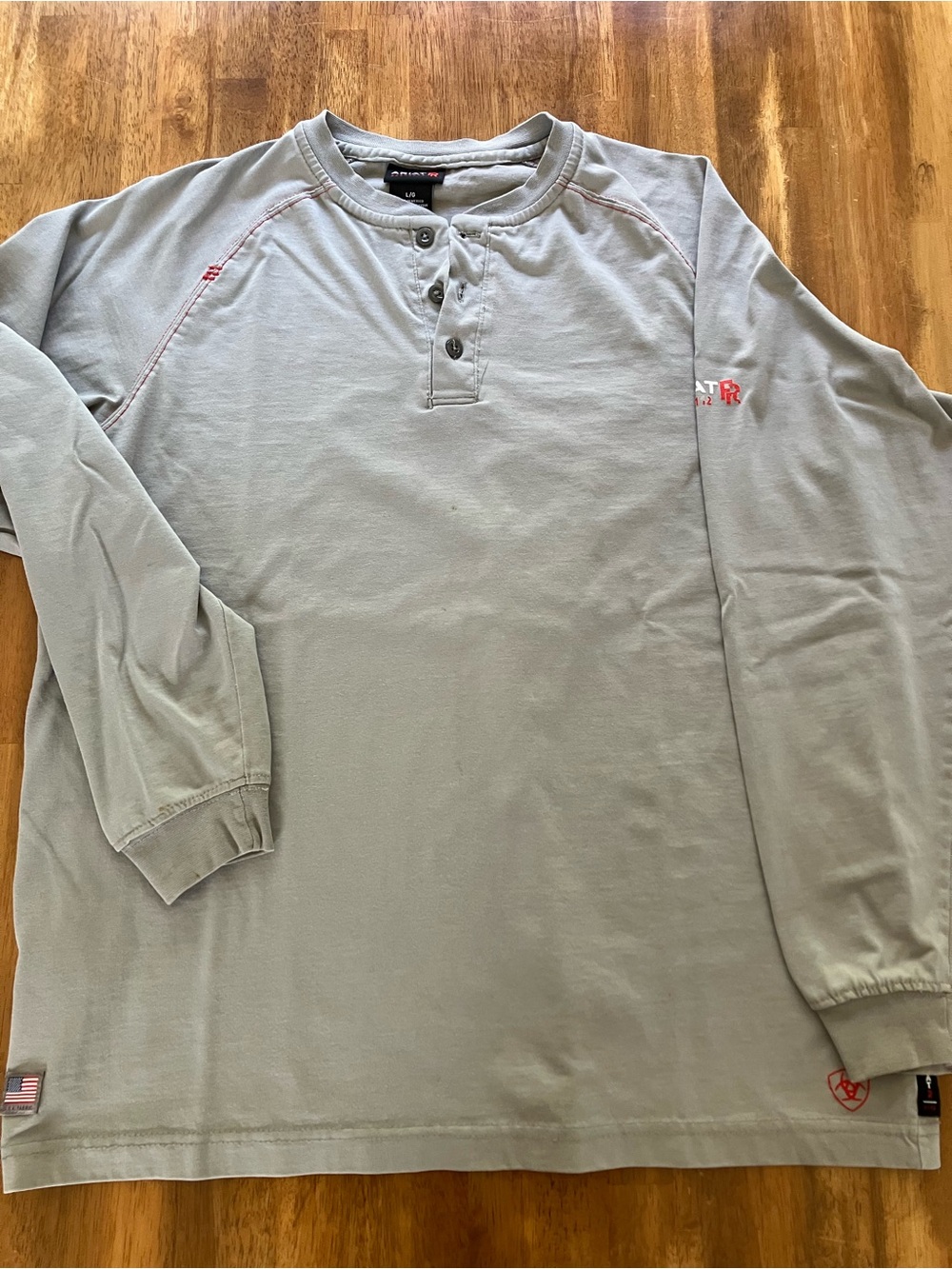 ARIAT FR GREY Henley plus Blue Henley - Picture 8 of 16